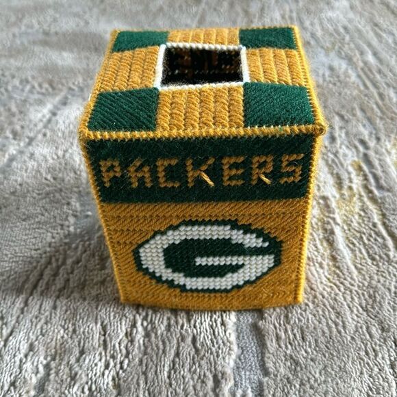 VTG Green Bay Packers Tissue Box Cover number 12 - Picture 1 of 9